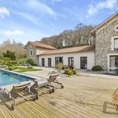 Maison 9 pièces 2495000 €