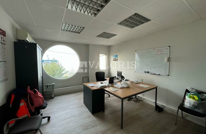 BUREAUX à LOUER — photo 5