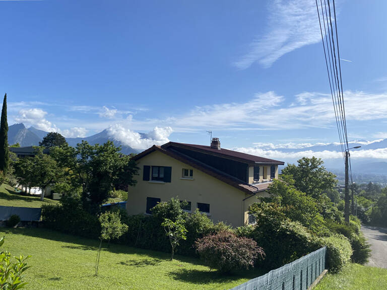 SEYSSINS Village Maison 143 m² + Terrain constructible détachable — photo 1