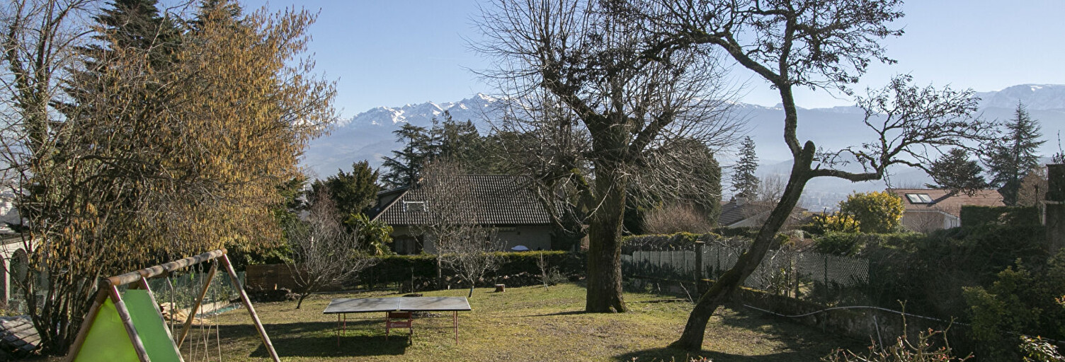 Maison 8 Pièces 216 m² à vendre à Seyssins (38180)