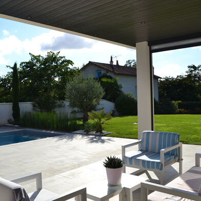 Maison 6 pièces 814000 €