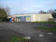 A vendre local commercial de 258 m2 à rénover à ST DENIS DE PILE — photo 2