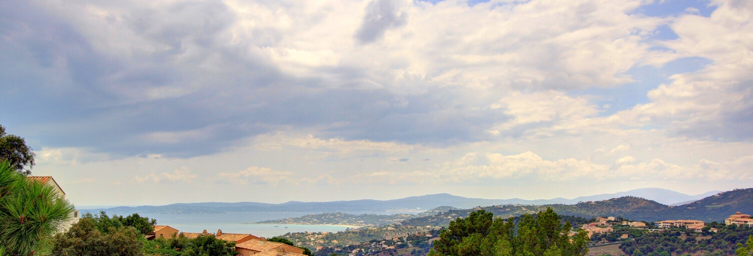 Maison 5 Pièces 108 m² à vendre à Roquebrune-sur-Argens (83380)