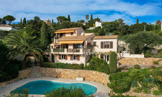 Maison 7 Pièces 200 m² à vendre à Roquebrune-sur-Argens (83380)