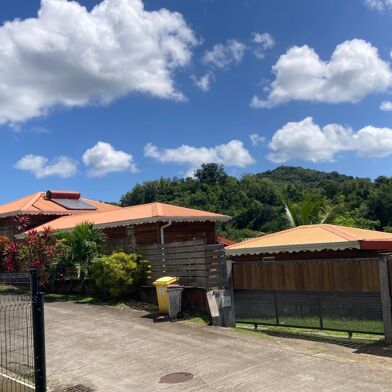 Maison 4 pièces 445200 €