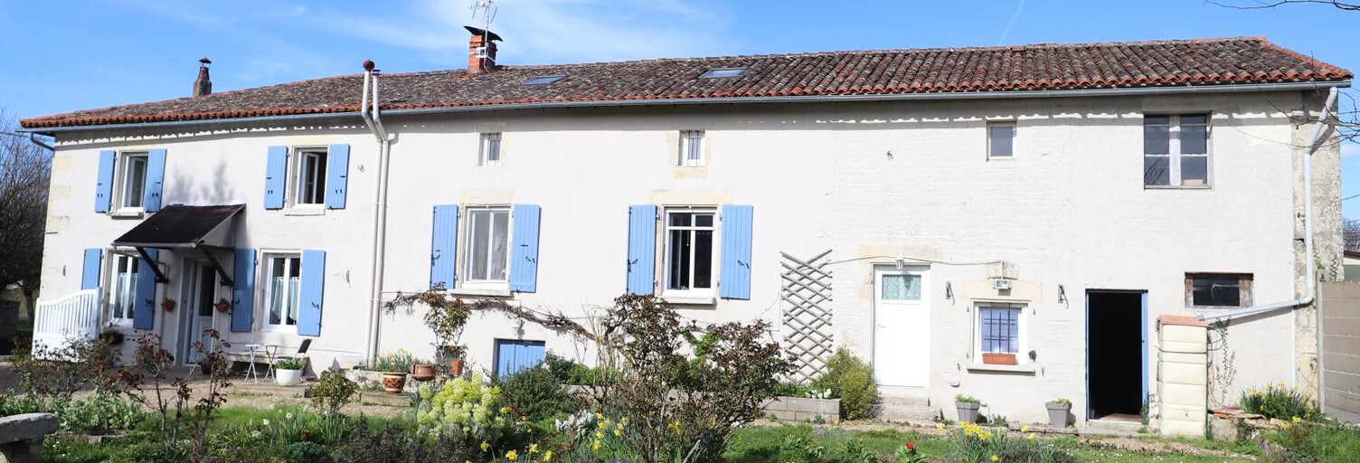 Maison 7 Pièces 207 m² à vendre à Valdelaume (79110)