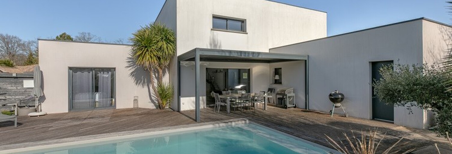 Maison 6 Pièces 187 m² à vendre à Saint-Jean-d'Illac (33127)