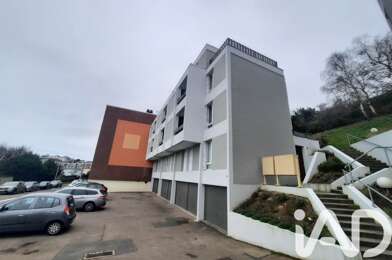 Appartement 3 pièces 235000 €