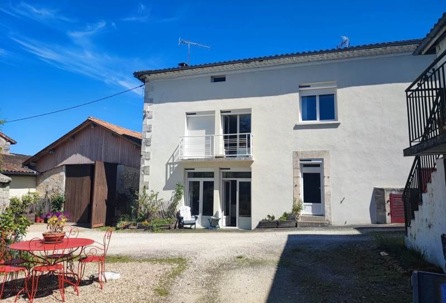 Maison de ville de 5 pièces principales — photo 1