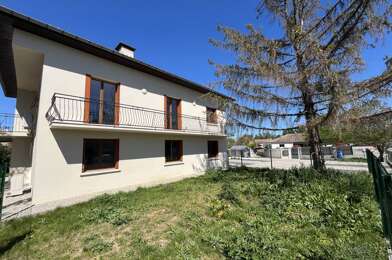 Appartement 4 pièces 254000 €