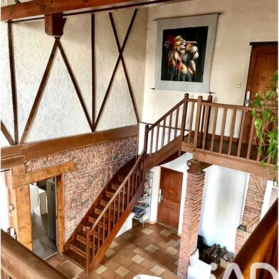 Maison 7 pièces 329000 €