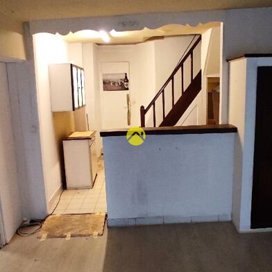 Maison 8 pièces 34000 €