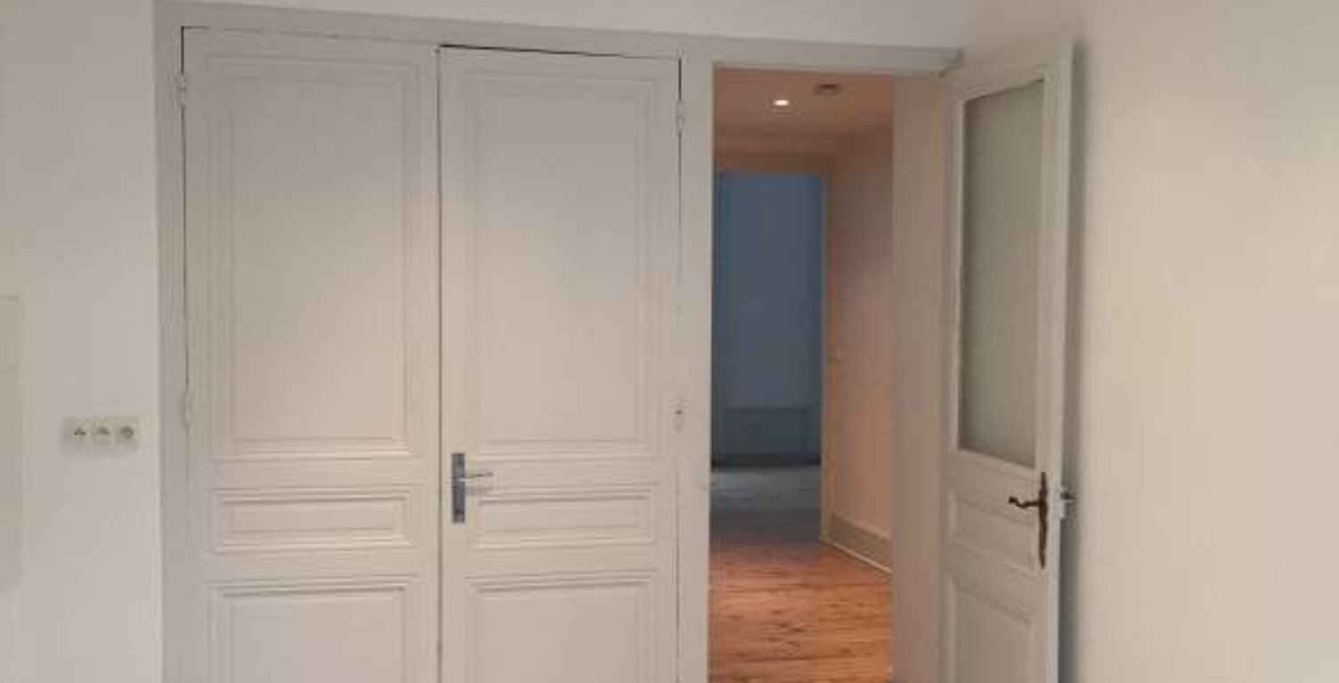 SAINT-ETIENNE,CENTRE VILLE GRAND APPARTEMENT — photo 1