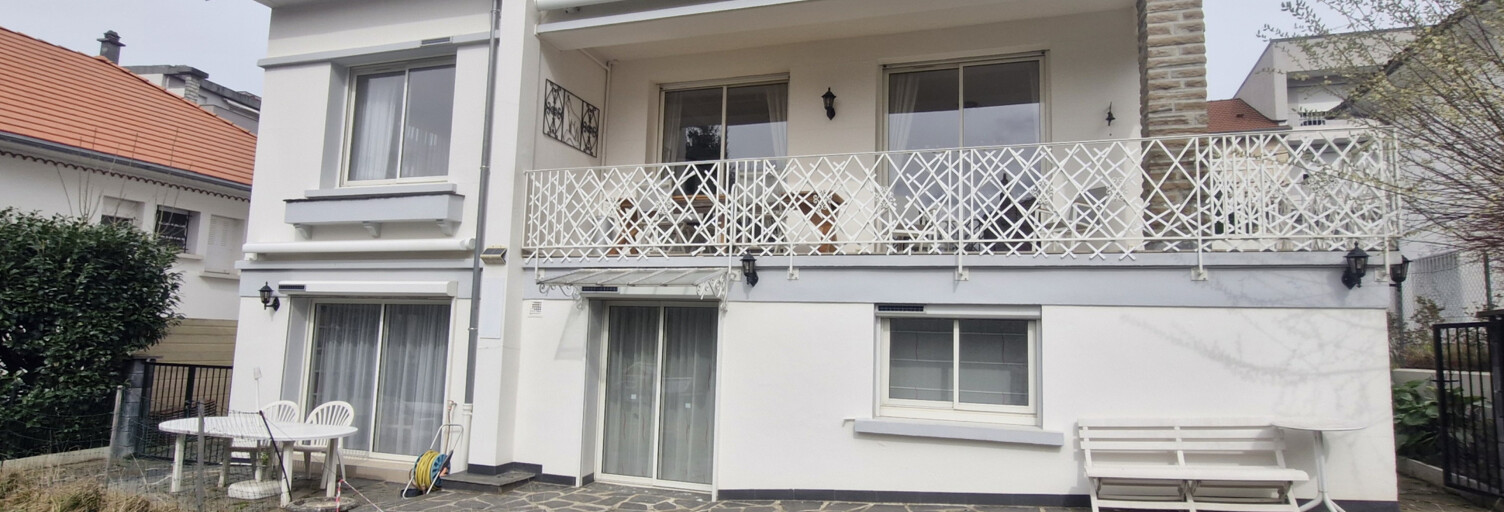 Maison  285 m² à vendre à Lourdes (65100)