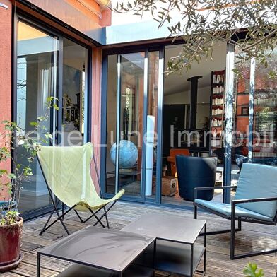 Appartement 7 pièces 730000 €