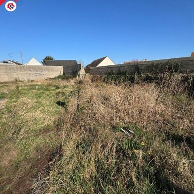 Terrain  81000 €