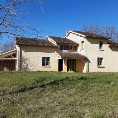 Maison 8 pièces 159000 €