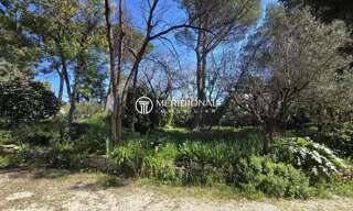 Terrain   m² à vendre à Nîmes (30900)