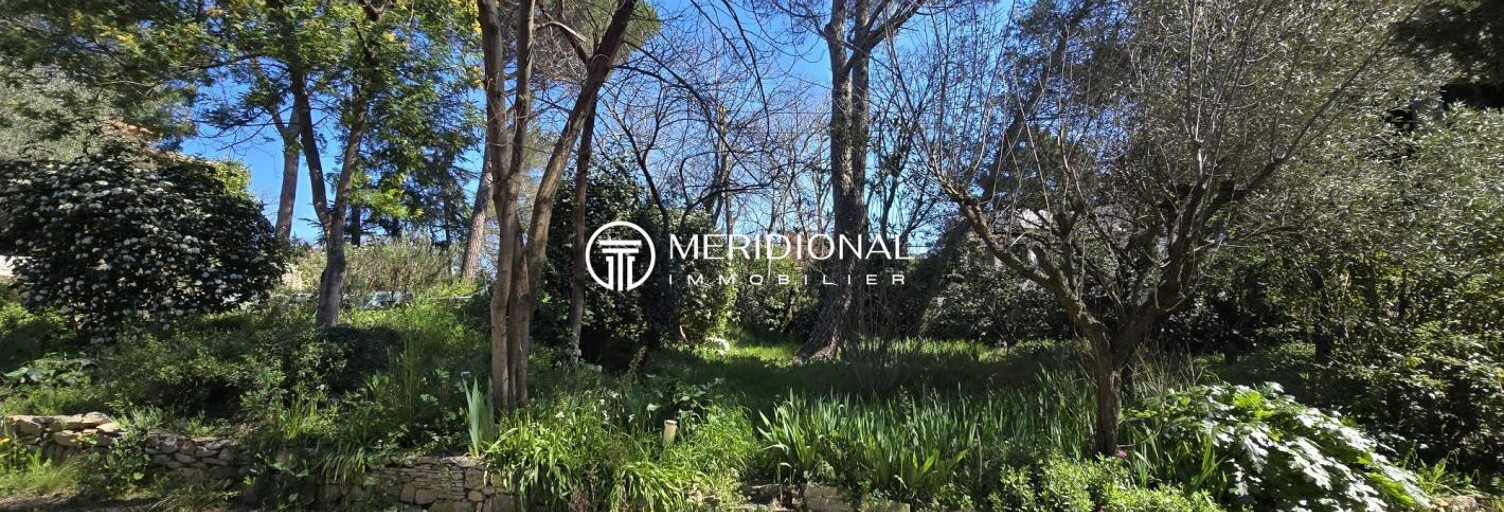 Terrain   m² à vendre à Nîmes (30900)