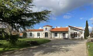 Maison 6 Pièces 210 m² à vendre à Niort (79000)