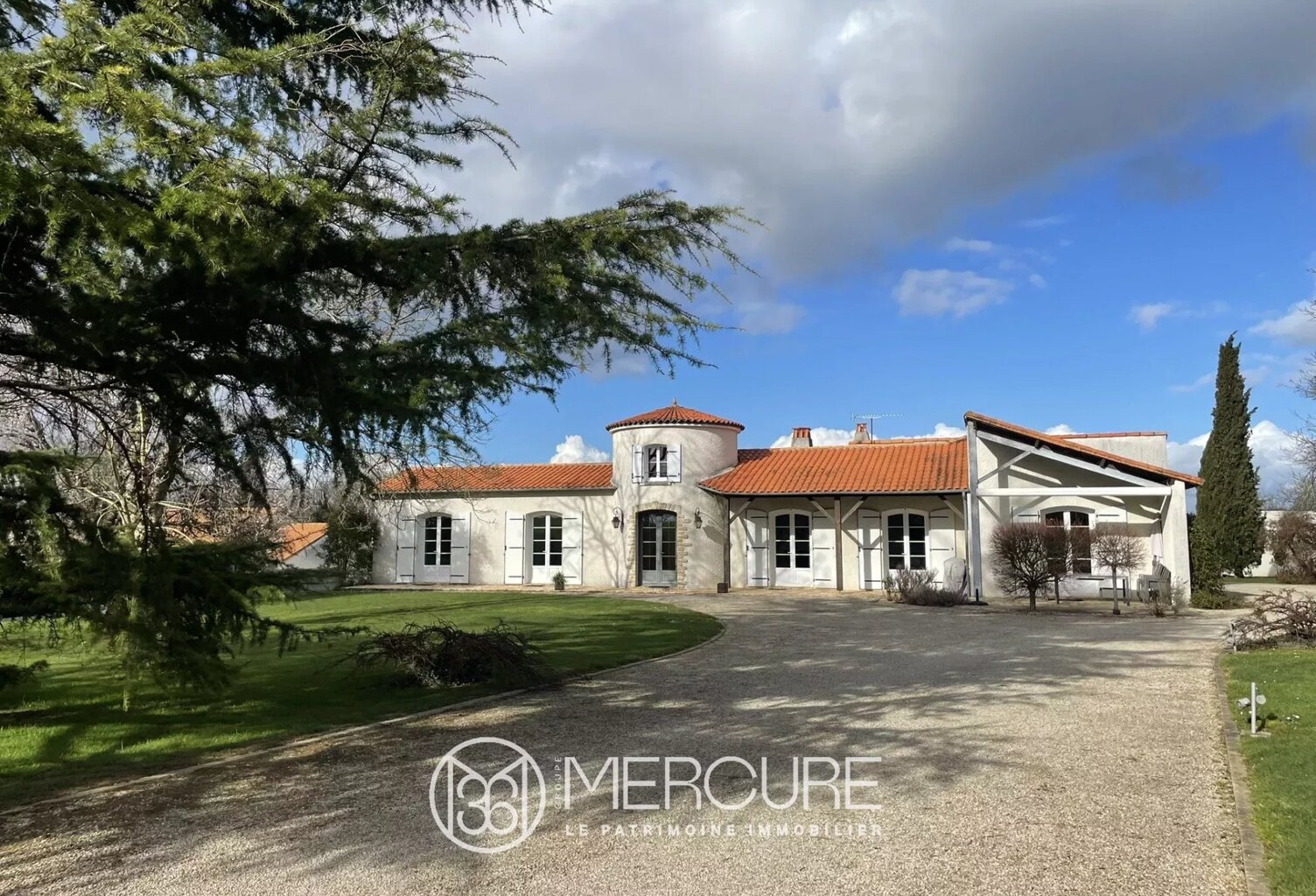 MAISON DE PLAIN-PIED AVEC JOLI JARDIN — photo 1