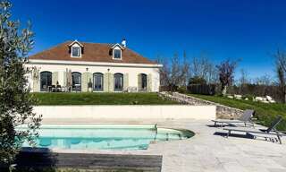 Maison 8 Pièces 304 m² à vendre à Auch (32000)