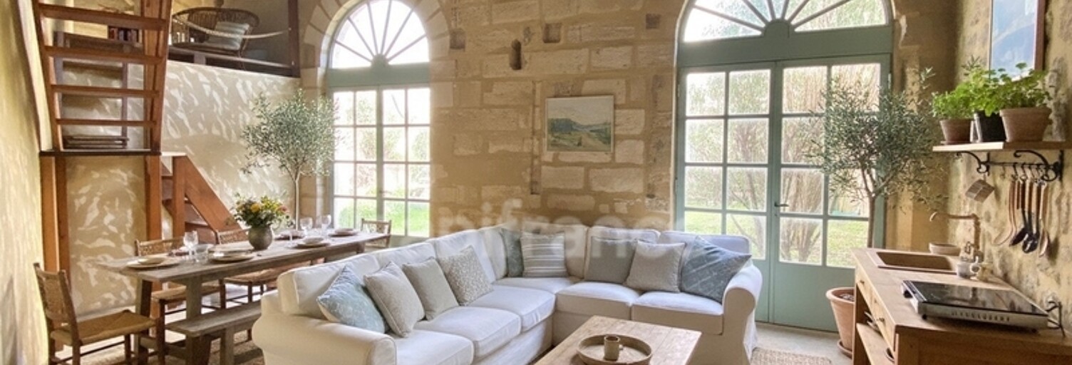 Maison 10 Pièces 265 m² à vendre à Uzès (30700)