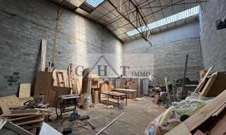Local industriel  150 m² à louer à Ris-Orangis (91130)