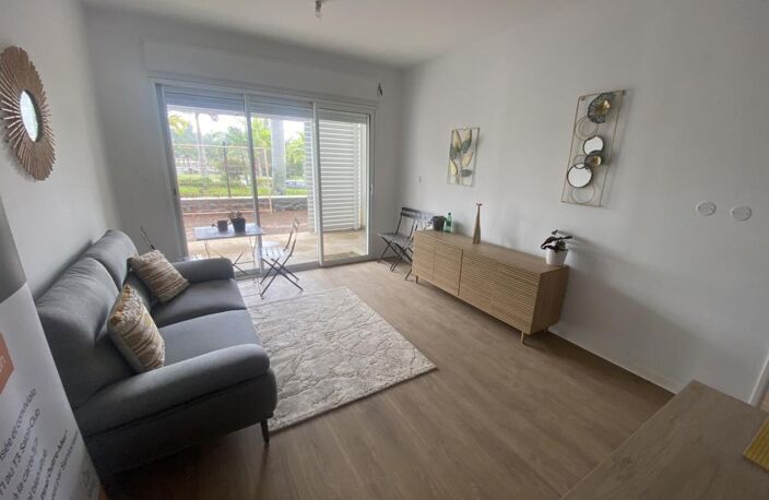 A Vendre Appartement T2 44,06 M2 avec varangue Le Tampon — photo 2