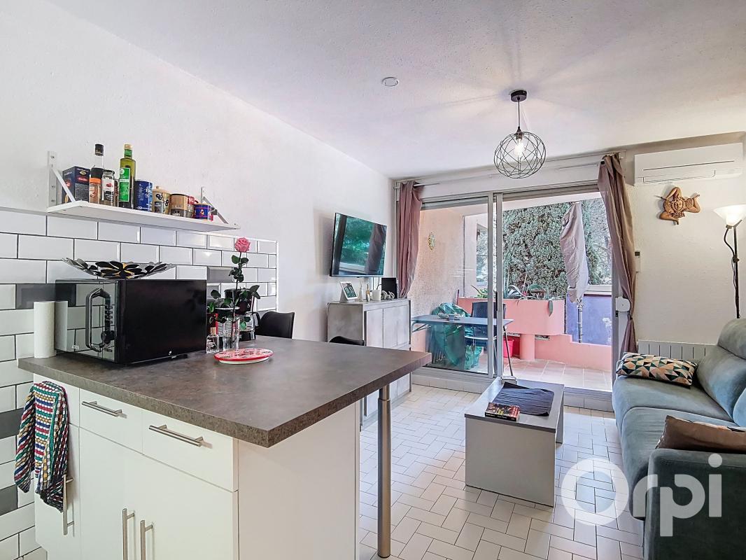 A vendre studio de 23 m² avec belle terrasse de 7 m² dans rés...