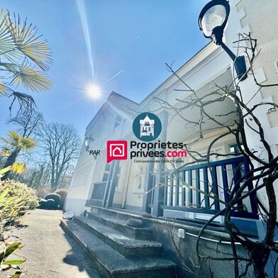 Maison 10 pièces 956800 €