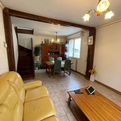 Maison 5 pièces 313500 €