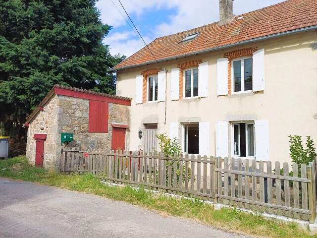 A vendre dans la Creuse, une maison et grange sur 3500m² . — photo du bien