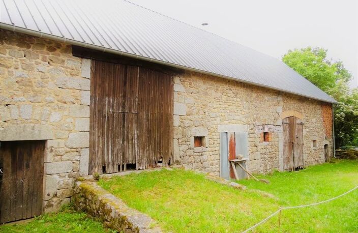 A vendre dans la Creuse, une maison et grange sur 3500m² . — photo 4