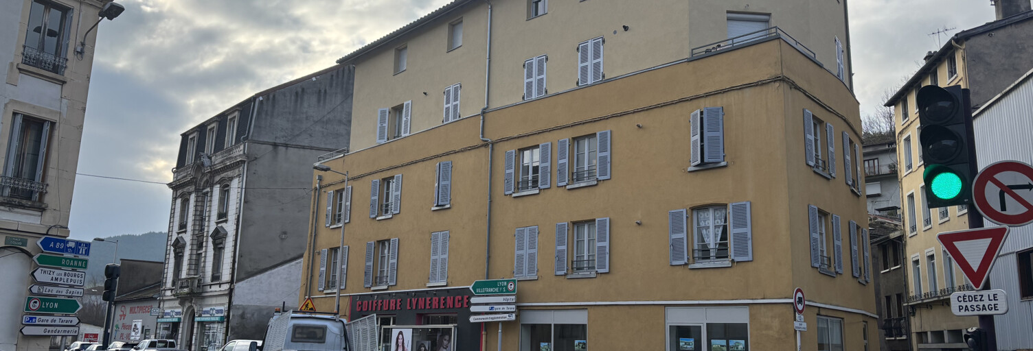 Immeuble  677 m² à vendre à Tarare (69170)