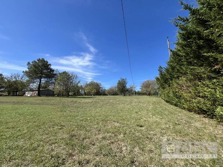 TERRAIN CONSTRUCTIBLE – 2 456 m² – PROCHE CAHORS (46) — photo 1