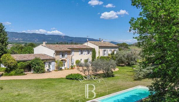 Propri&eacute;t&eacute; 14 pièces  à vendre Lourmarin 84160