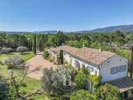 LOURMARIN - PROPRIETE- 5 CHAMBRES - PISCINE - PARC DE 6.5 HA — photo 2