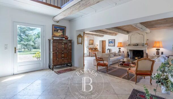 Propri&eacute;t&eacute; 14 pièces  à vendre Lourmarin 84160