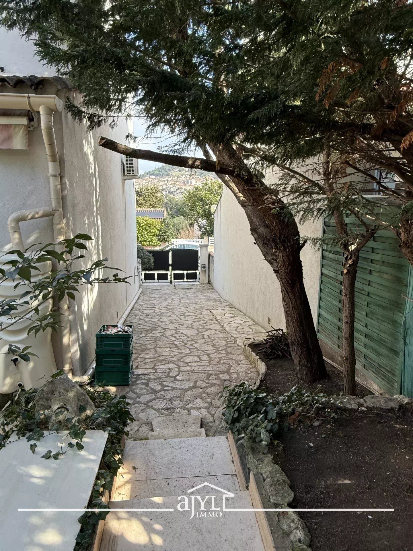 Villa / Maison  T6 à vendre Allauch 13190