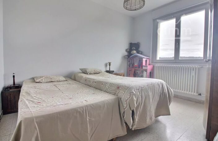 Appartement T3 rénové avec vue imprenable sur le Pilat à Roussil — photo 5
