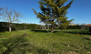 Terrain  869 m² à vendre à Montbartier (82700)
