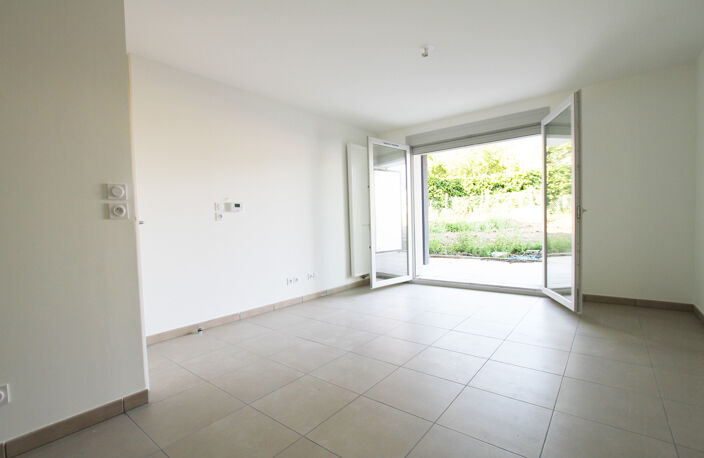T2 RECENT  - JARDIN 100M2 - CALME  EXPO SUD OUEST — photo 4