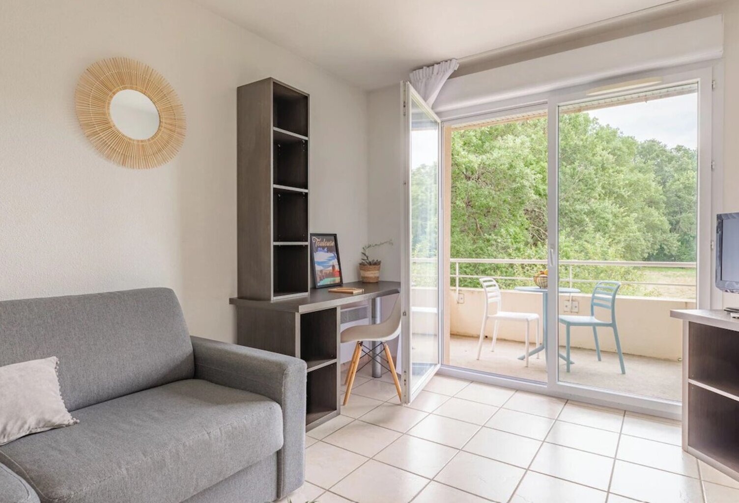 Parking + Appartement + Parking — photo 1