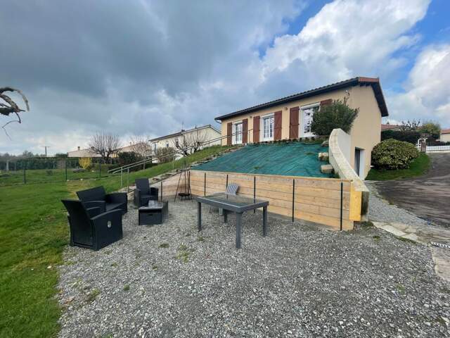 Maison À Vendre — photo du bien