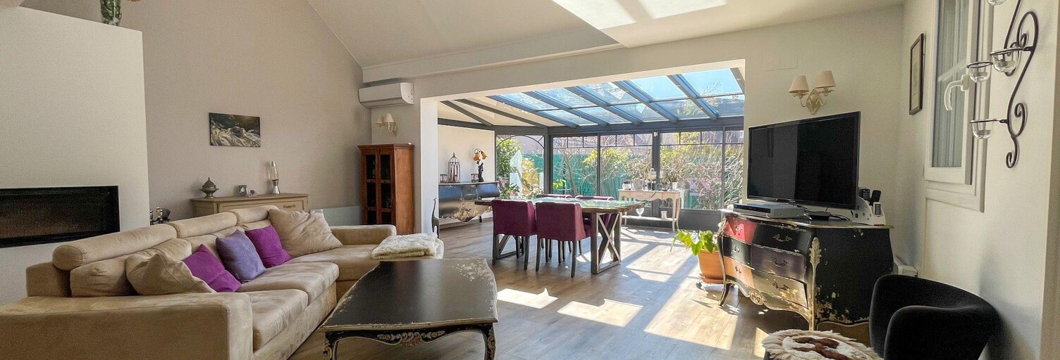 Maison 9 Pièces 219 m² à vendre à Marolles-en-Brie (94440)