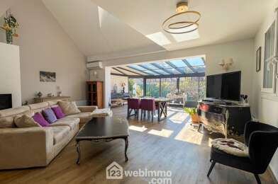 Maison 9 pièces 550000 €