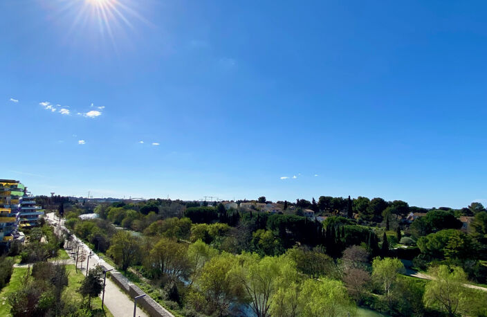 URBAIN - VUE DÉGAGÉE - EMPLACEMENT 5* — photo 2