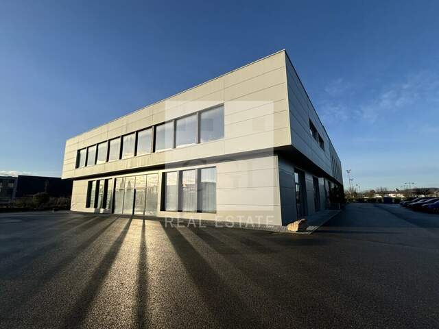 BUREAUX à LOUER — photo du bien