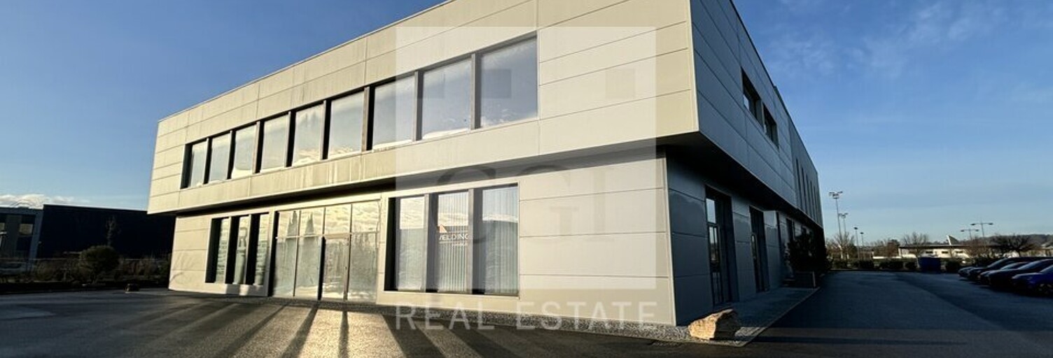 Bureau  95 m² à louer à Beynost (01700)